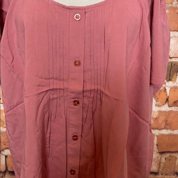 NWT Torrid Rose Cold Shoulder Blouse - Picture 4 of 11